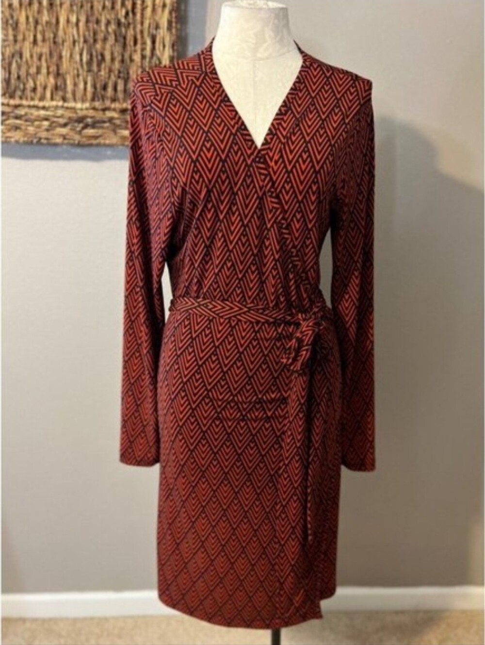 Banana Republic Geometric Wrap Dress Long Sleeve - XL